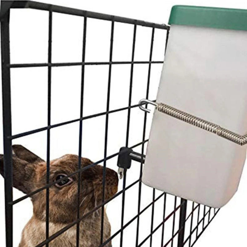 1L Plastic Rabbit Drinking